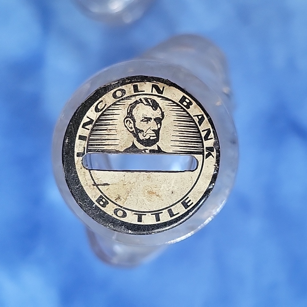 Vintage Lincoln Bank Bottles - set of two - Picture 5 of 8